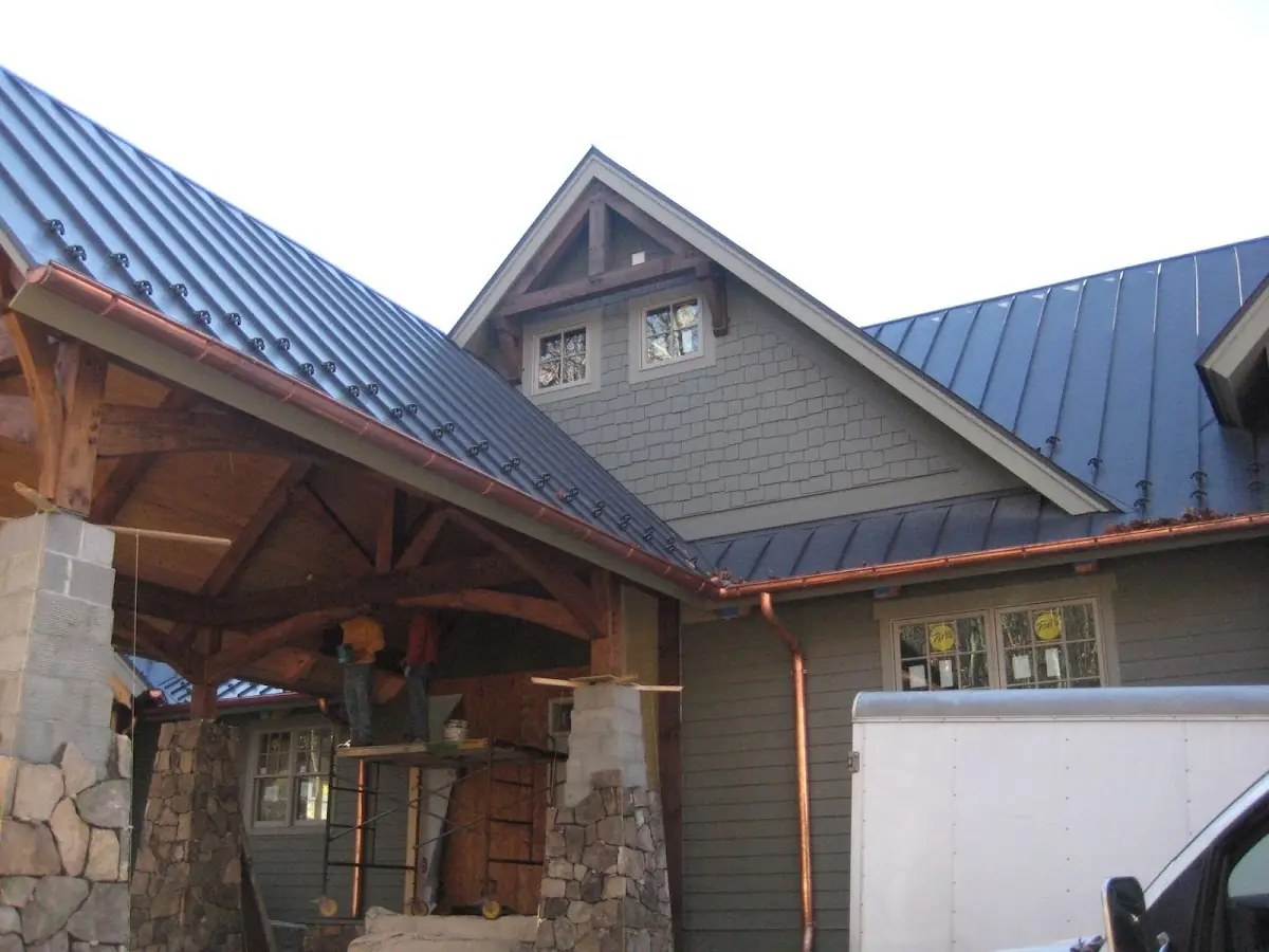 Craftsman Roofing team delivering quality roofing work in MacDill Estates